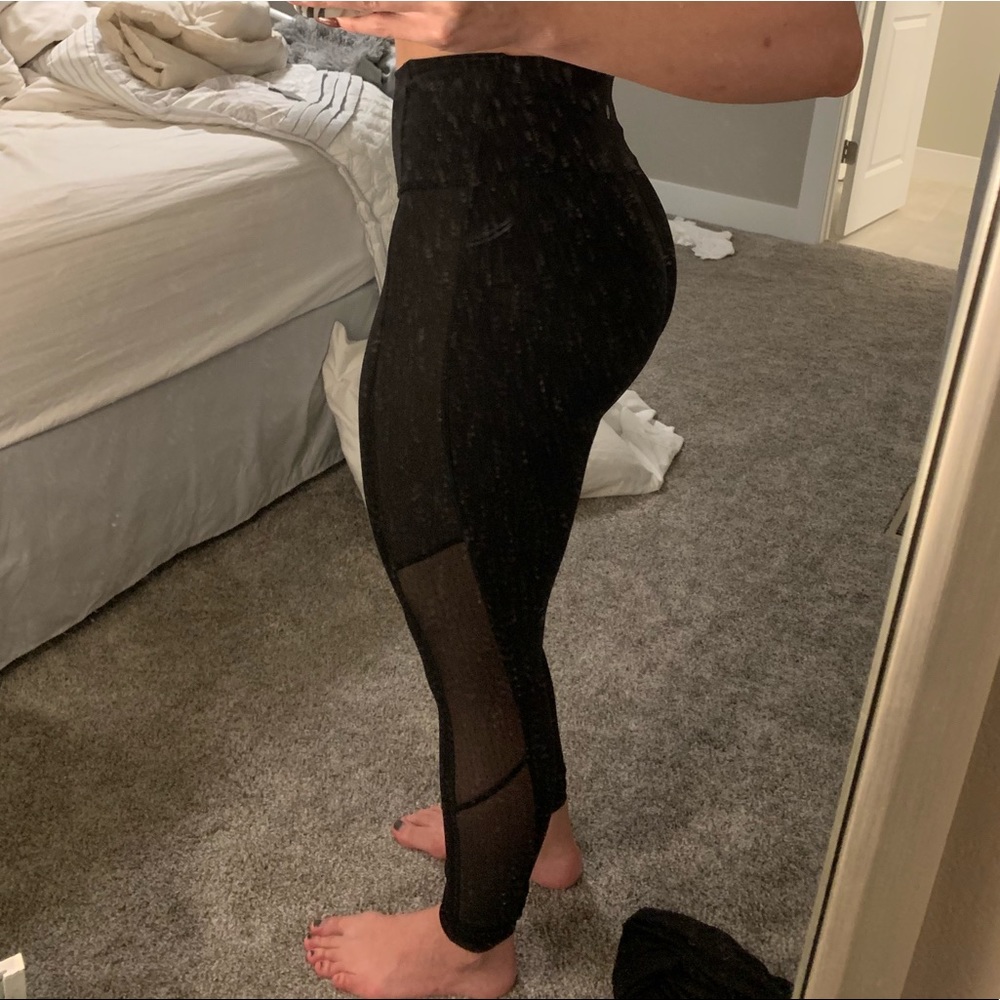 Lululemon side panel wonderunder